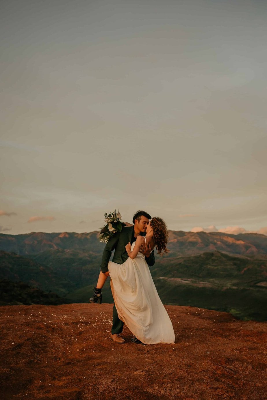 Elope in Kauai